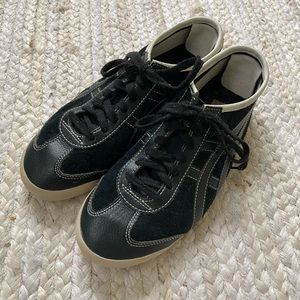 Onitsuka Tiger Sneakers Black - Size 40.5 Euro